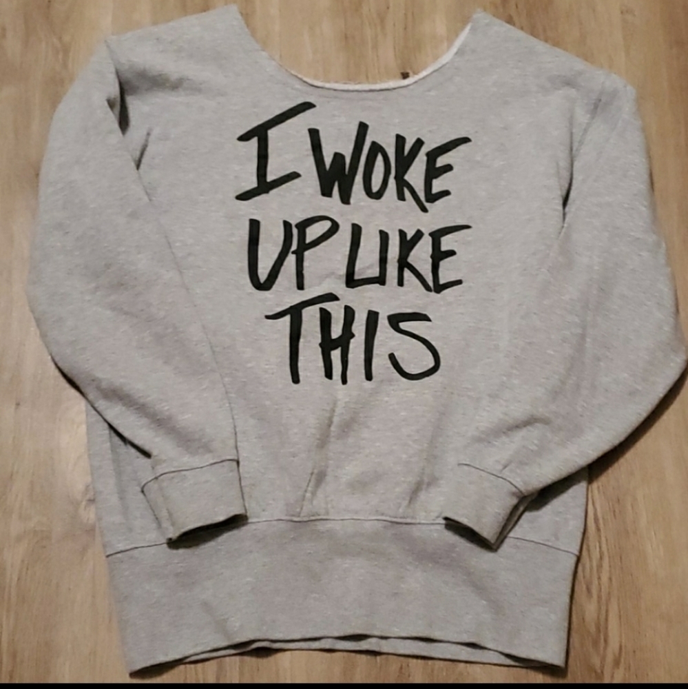 Sweatshirt